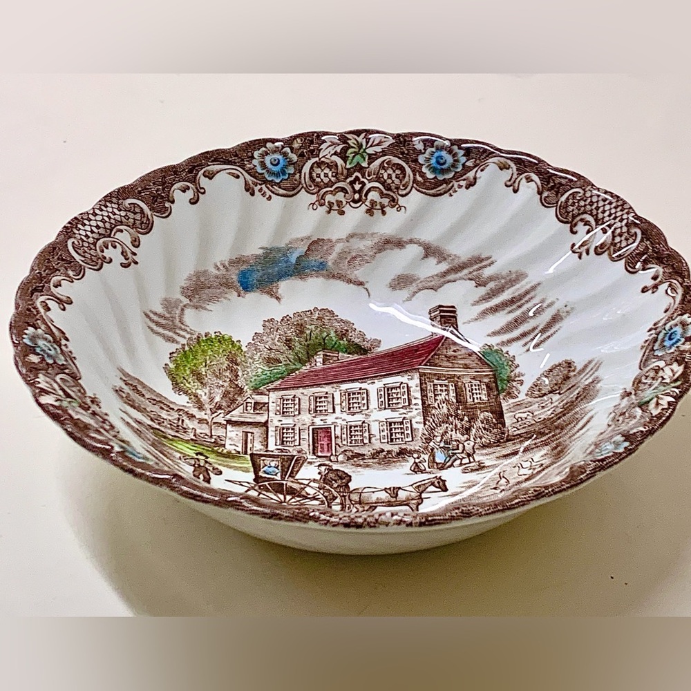 Vintage Discontinued Johnson Bros HERITAGE HALL Scalloped Coupe Cereal Bowl
